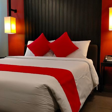 Amelie Hotel Manilla Buitenkant foto
