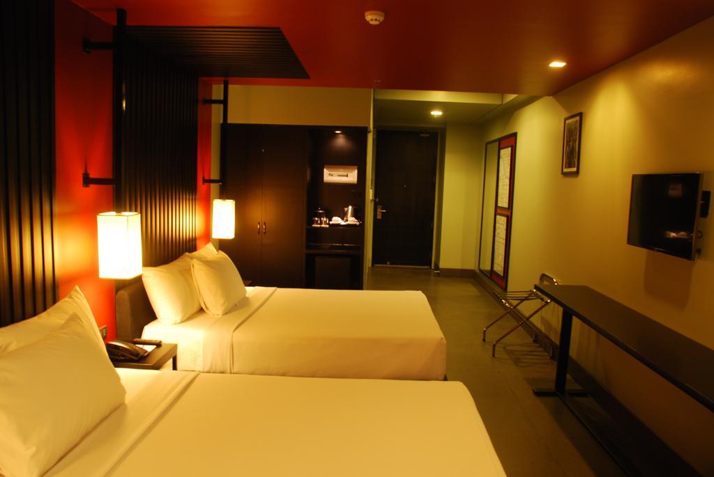 Amelie Hotel Manilla Buitenkant foto