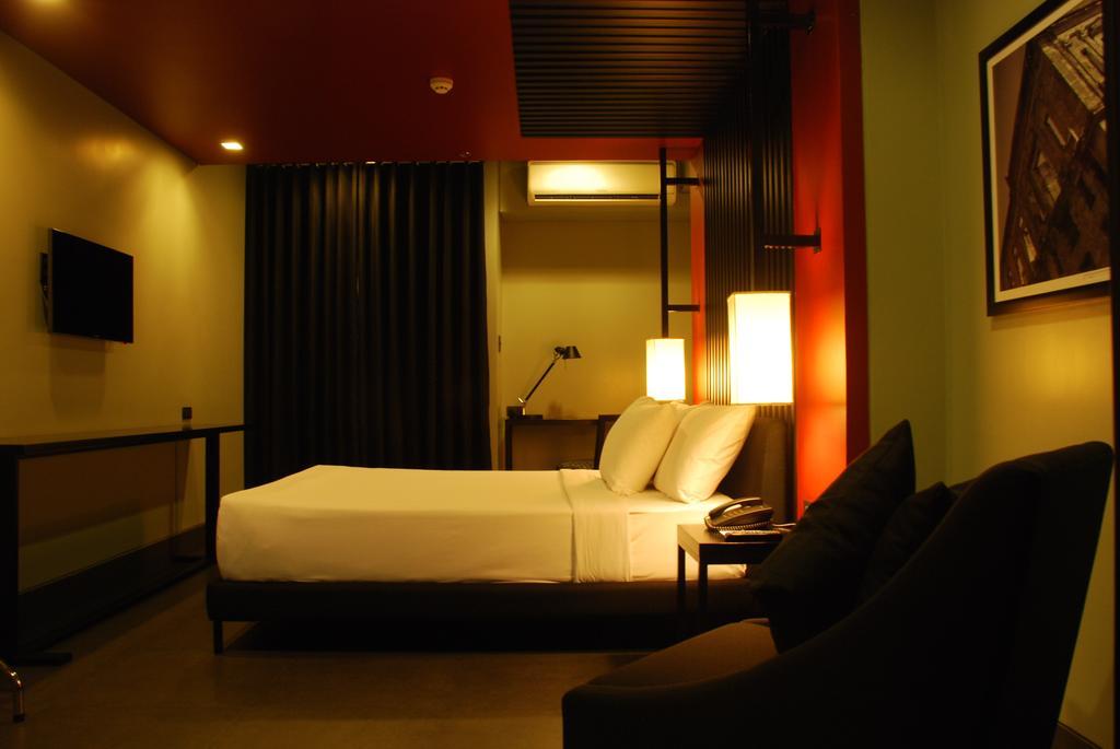 Amelie Hotel Manilla Buitenkant foto