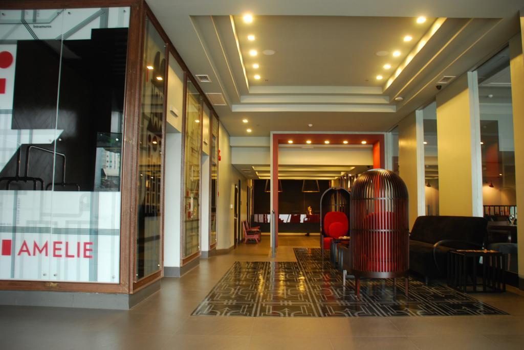 Amelie Hotel Manilla Buitenkant foto