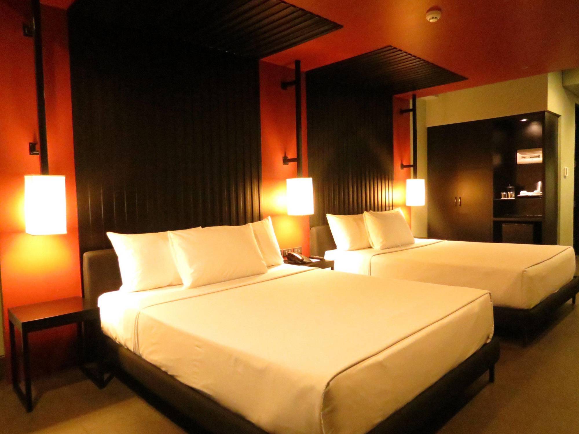 Amelie Hotel Manilla Buitenkant foto