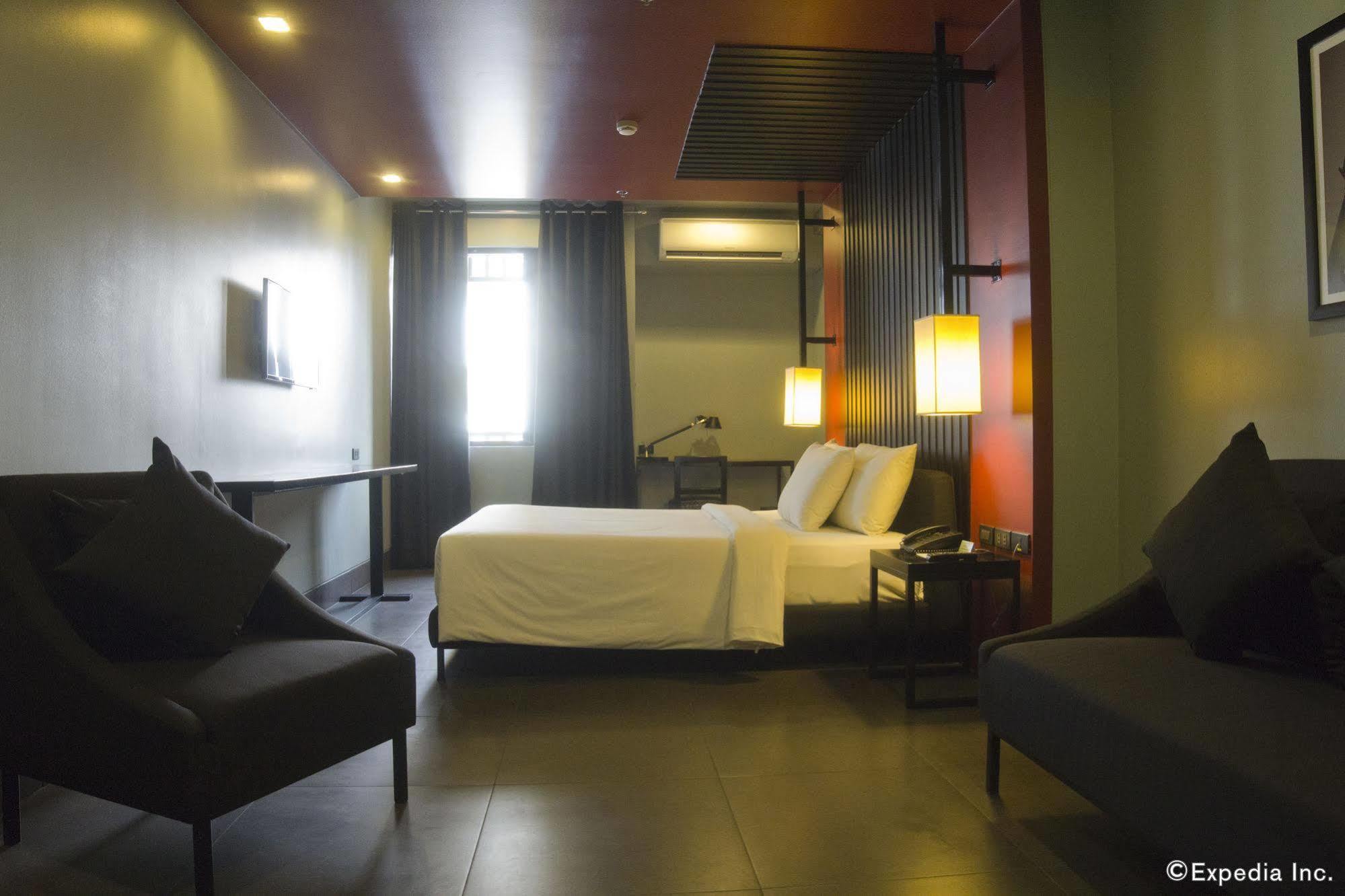 Amelie Hotel Manilla Buitenkant foto