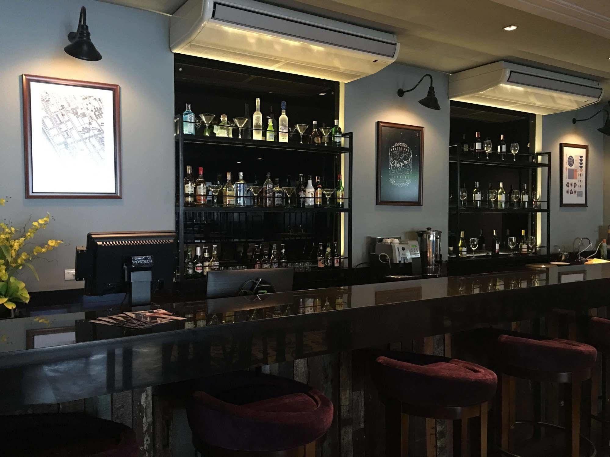 Amelie Hotel Manilla Buitenkant foto
