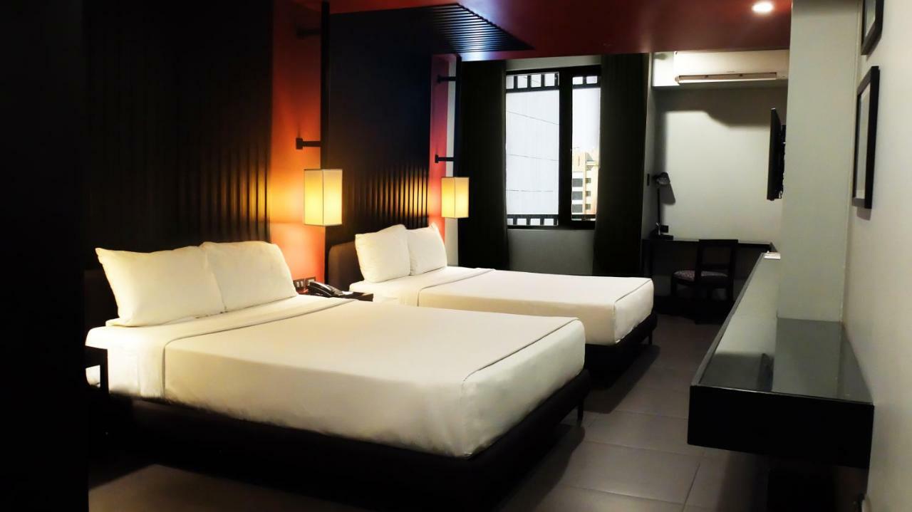 Amelie Hotel Manilla Buitenkant foto