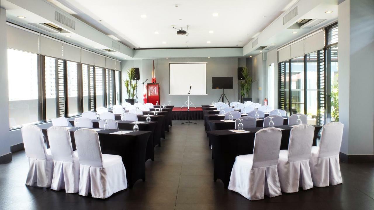Amelie Hotel Manilla Buitenkant foto